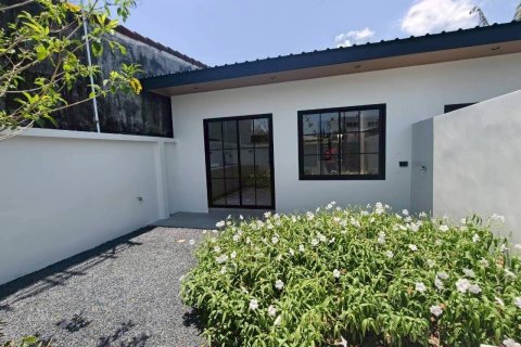Townhouse in Phuket, Thailand 2 bedrooms № 173680 - photo 6