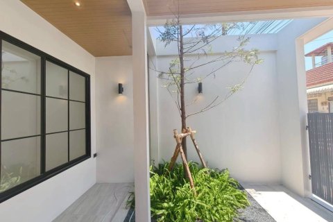 Townhouse in Phuket, Thailand 2 bedrooms № 173680 - photo 3