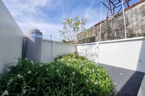 Townhouse in Phuket, Thailand 2 bedrooms № 173680 - photo 30