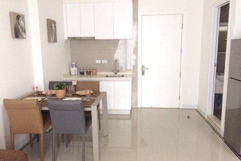 Condo à Bangkok, Thaïlande, 1 chambre № 143938 - photo 4