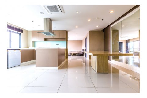 Condo à Bangkok, Thaïlande, 2 chambres  № 143941 - photo 4