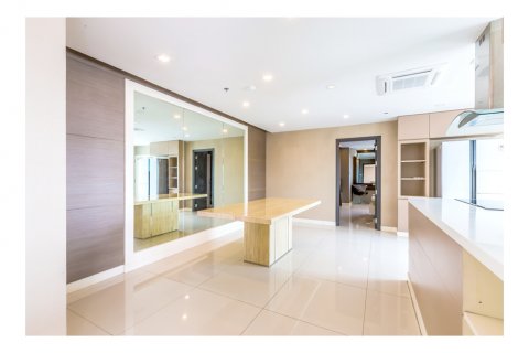Condo à Bangkok, Thaïlande, 2 chambres  № 143941 - photo 2