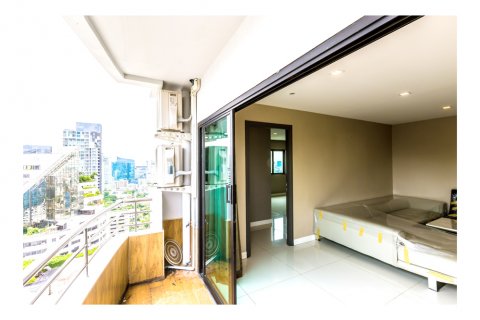 Condo à Bangkok, Thaïlande, 2 chambres  № 143941 - photo 14