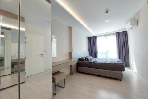 Condo in Khlong Toei, Bangkok, Thailand, 2 bedrooms  № 158481 - photo 8