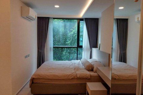 Condo in Khlong Toei, Bangkok, Thailand, 2 bedrooms  № 158481 - photo 3
