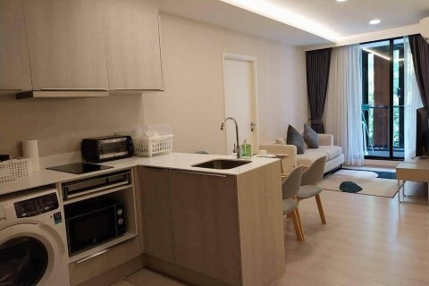 Condo in Khlong Toei, Bangkok, Thailand, 2 bedrooms  № 158481 - photo 2