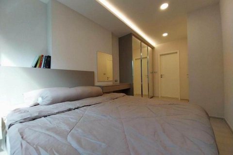 Condo in Khlong Toei, Bangkok, Thailand, 2 bedrooms  № 158481 - photo 4