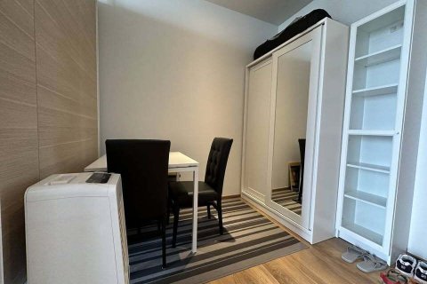 Studio in the Condo in Khlong Toei, Bangkok, Thailand  № 158483 - photo 3