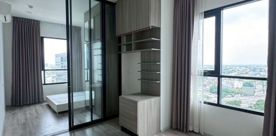 Studio in the Condo in Chatuchak, Bangkok, Thailand  № 158480