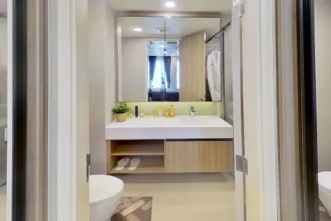 Studio dans le Condo à Pathum Wan, Bangkok, Thaïlande № 163055 - photo 5