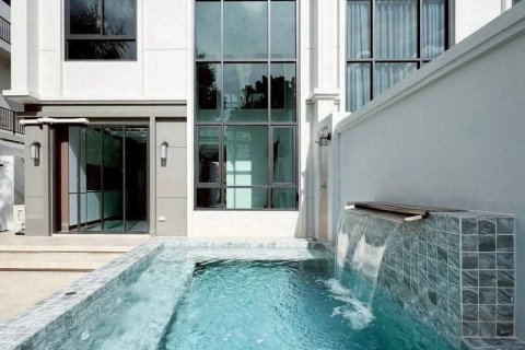 Townhouse in Chiang Mai, Thailand 3 bedrooms № 163051