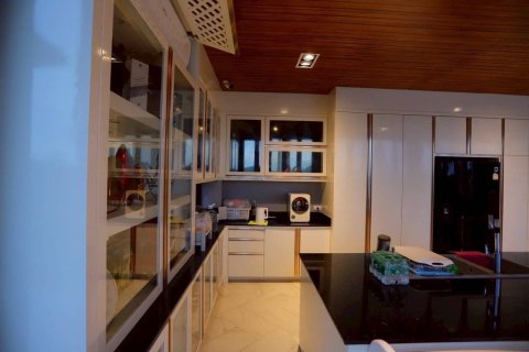 Дом в Паттайе, Таиланд с 5 спальнями  № 147650 - фото 4