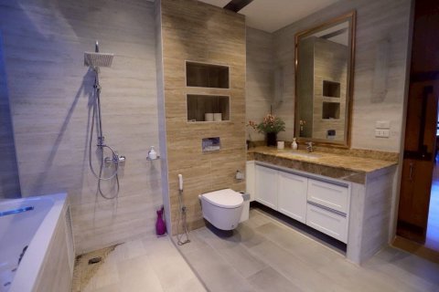 Дом в Паттайе, Таиланд с 5 спальнями  № 147650 - фото 6