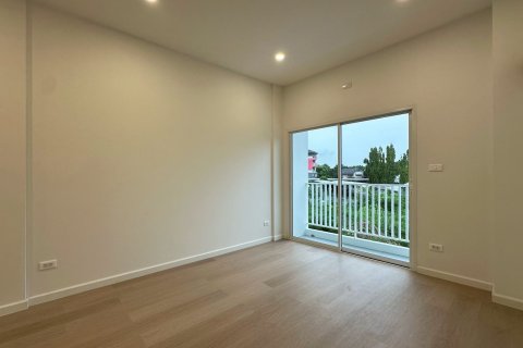 Таунхаус в Чиангмае, Таиланд с 4 спальнями № 147302 - фото 12