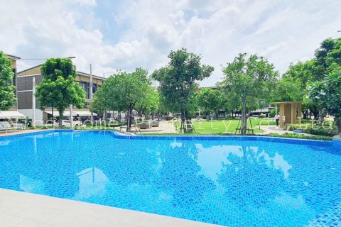 Townhouse in Bang Bua Thong, Thailand 3 bedrooms № 147303 - photo 16