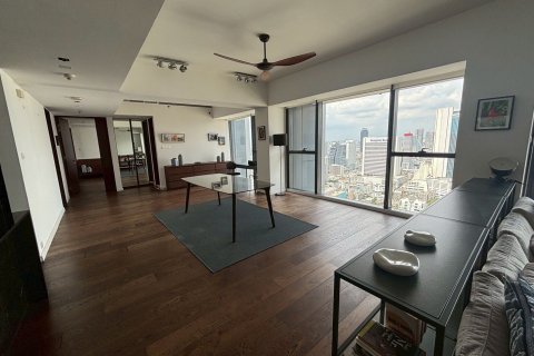 Condo à Sathon, Bangkok, Thaïlande, 3 chambres  № 147300 - photo 2