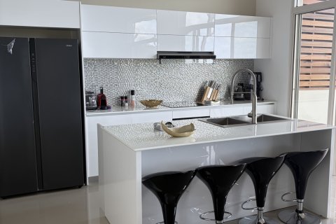 Квартира в Самуи, Таиланд с 2 спальнями  № 147299 - фото 4