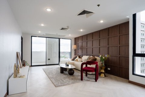 Condo à Watthana, Bangkok, Thaïlande, 3 chambres  № 147298 - photo 4
