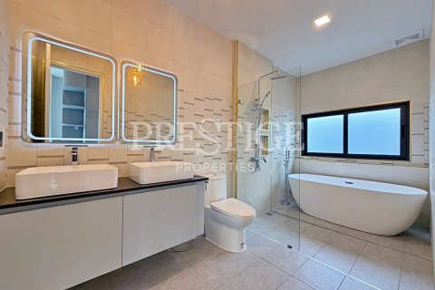 Haus in Pattaya, Thailand 4 Schlafzimmer № 220674 - Foto 16