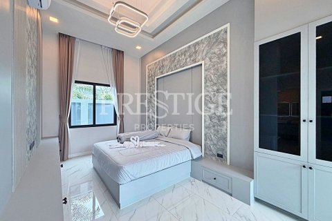 Haus in Pattaya, Thailand 4 Schlafzimmer № 220674 - Foto 12