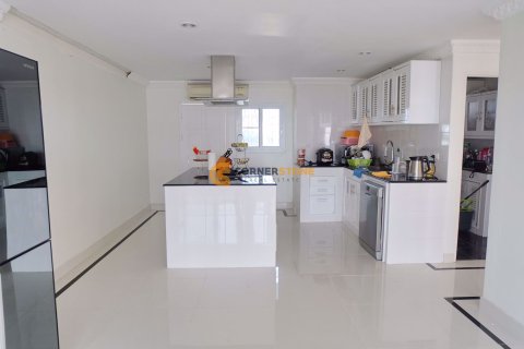 Studio in the Condo on Jomtien Beach, Pattaya, Thailand  № 57538 - photo 5