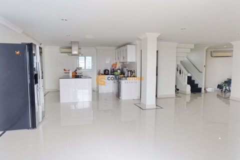 Studio in the Condo on Jomtien Beach, Pattaya, Thailand  № 57538 - photo 4