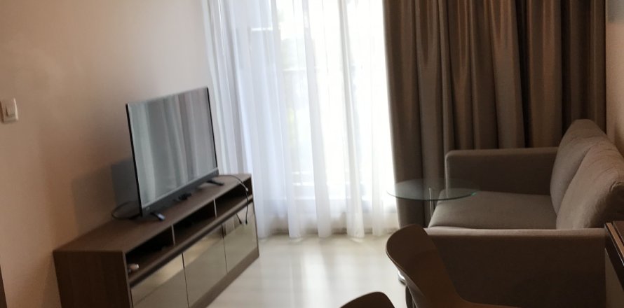 Кондоминиум с 2 спальнями в Клонг Тоэй, Бангкок, Таиланд № 150130