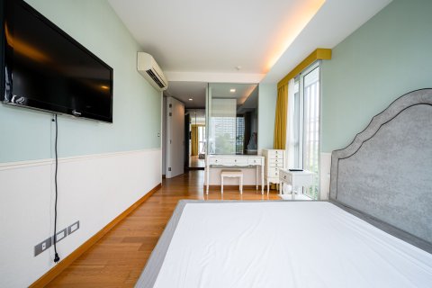 Кондоминиум с 2 спальнями в Ваттхане, Бангкок, Таиланд № 158157 - фото 3