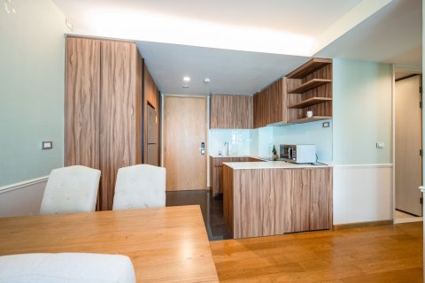 Кондоминиум с 2 спальнями в Ваттхане, Бангкок, Таиланд № 158157 - фото 10