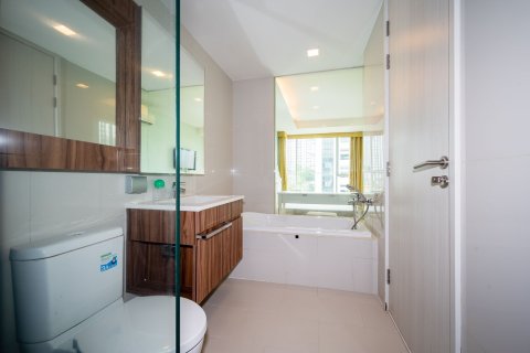 Кондоминиум с 2 спальнями в Ваттхане, Бангкок, Таиланд № 158157 - фото 4