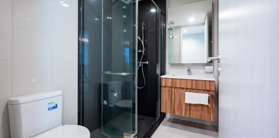 Кондоминиум с 2 спальнями в Ваттхане, Бангкок, Таиланд № 158157