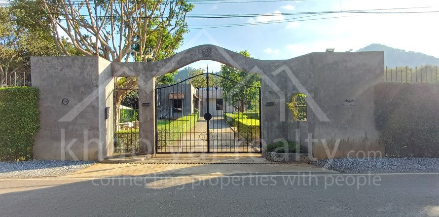 Maison à Pak Chong, Thaïlande 2 chambres № 158158