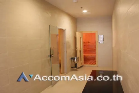 Condo in Khlong Toei, Bangkok, Thailand, 3 bedrooms № 215570 - photo 17