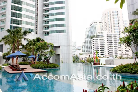 Condo in Khlong Toei, Bangkok, Thailand, 3 bedrooms № 215570 - photo 11