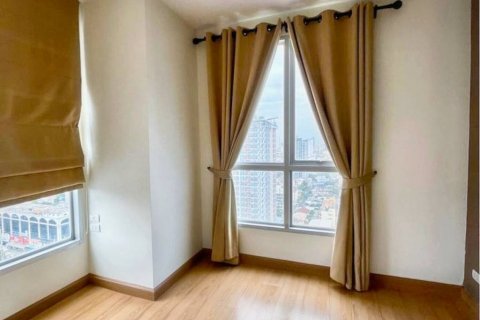 Кондоминиум с 2 спальнями в Бангкоке, Таиланд № 114153 - фото 3