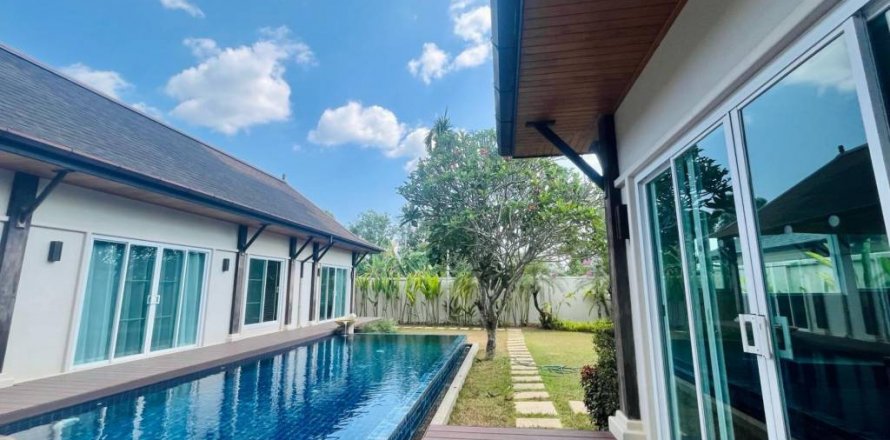 Villa à Bang Tao, Thaïlande 4 chambres № 114155