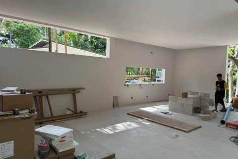 Villa in Surat Thani, Thailand 3 bedrooms № 114151 - photo 9