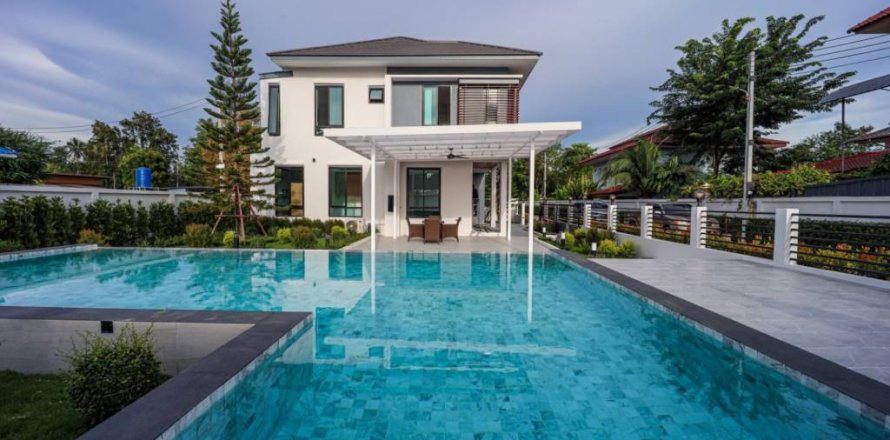 Villa à Pattaya, Thaïlande 4 chambres № 114150