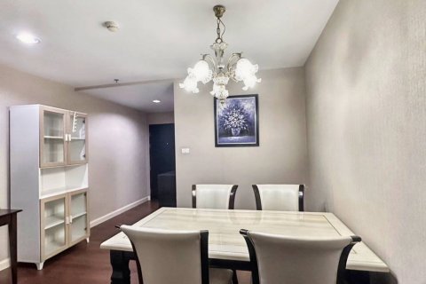 Кондоминиум с 2 спальнями в Хуай Кванге, Бангкок, Таиланд № 114149 - фото 8