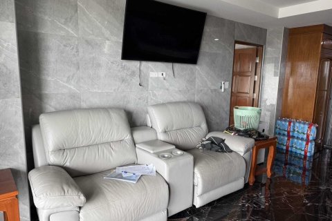 Студия в кондо в Паттайе, Таиланд № 152639 - фото 2