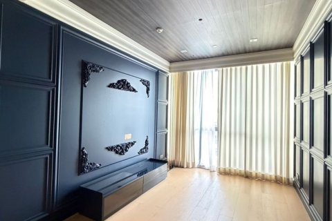 Condo in Bangkok, Thailand, 2 bedrooms  № 194554 - photo 5