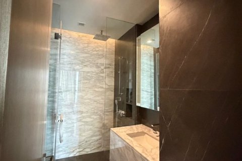 Condo in Bangkok, Thailand, 2 bedrooms  № 194554 - photo 11