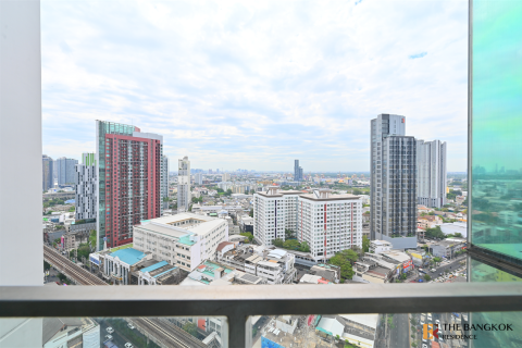 Condo in Bangkok, Thailand, 1 bedroom  № 194558 - photo 3