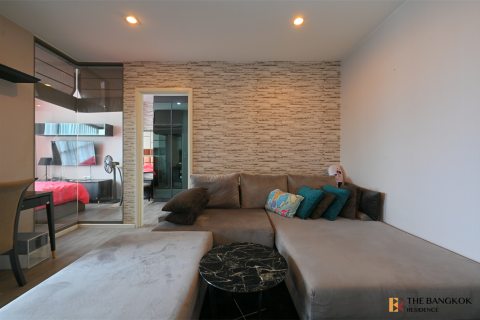 Condo in Bangkok, Thailand, 1 bedroom  № 194558 - photo 8