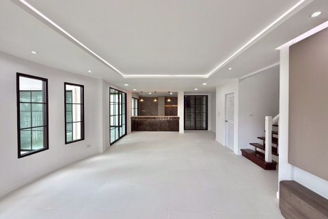 House in Phuket, Thailand 4 bedrooms № 152880 - photo 6