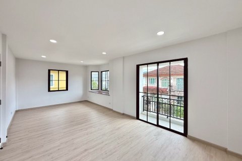 House in Phuket, Thailand 4 bedrooms № 152880 - photo 16