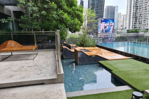 Condo à Ratchathewi, Bangkok, Thaïlande, 2 chambres  № 152876 - photo 10