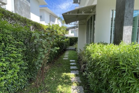 House in Hang Dong, Thailand 3 bedrooms № 152878 - photo 5