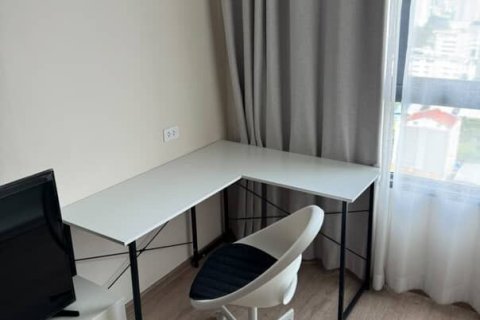 Studio dans le Condo à Huai Khwang, Bangkok, Thaïlande  № 152882 - photo 3