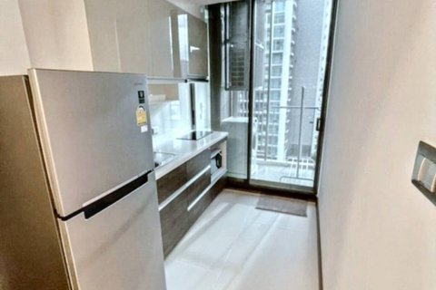 Condo in Bangkok, Thailand, 1 bedroom  № 116415 - photo 2